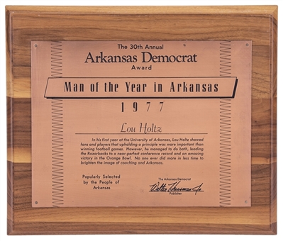 1977 Arkansas Democrat Man of the Year Award Presented To Lou Holtz (Holtz LOA)